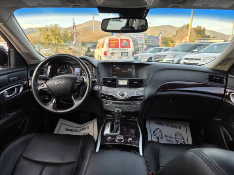 2011 Infiniti M37