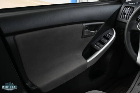 2012 Toyota Prius Two