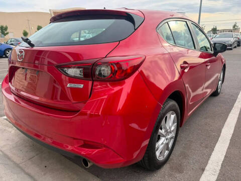 2017 Mazda MAZDA3 Sport