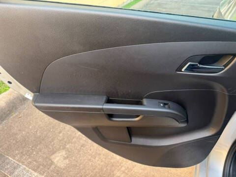 2015 Chevrolet Sonic LT Auto