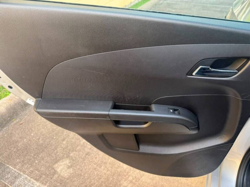 2015 Chevrolet Sonic LT Auto