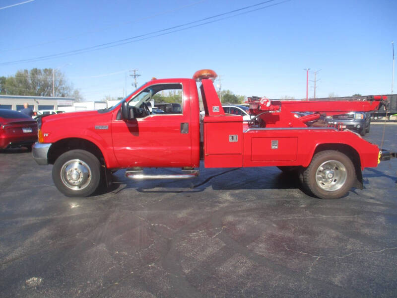 1999 Ford F-550's photo