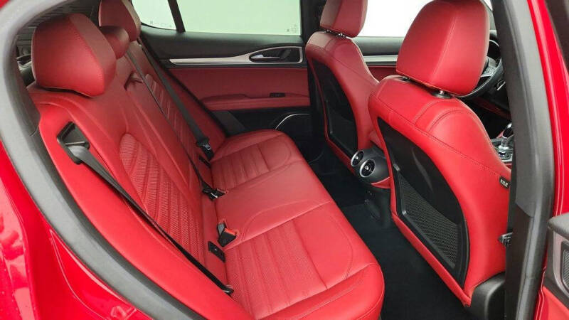 2019 Alfa Romeo Stelvio Ti Sport