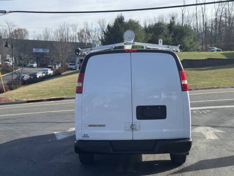 2017 Chevrolet Express 2500