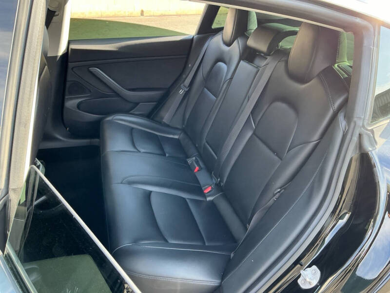 2019 Tesla Model 3 Mid Range