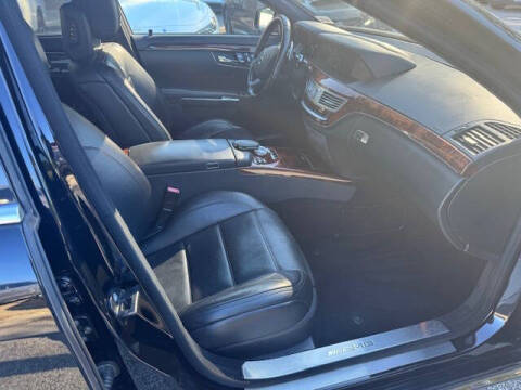 2010 Mercedes-Benz S-Class S 63 AMG