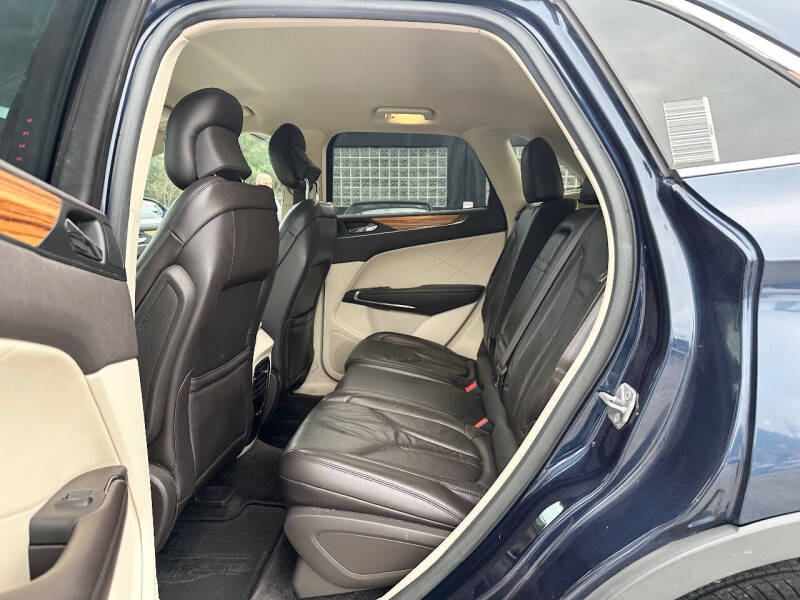 2016 Lincoln MKC Select