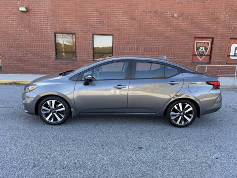 2021 Nissan Versa SR