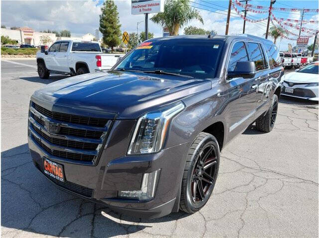 2016 Cadillac Escalade ESV Luxury Collection