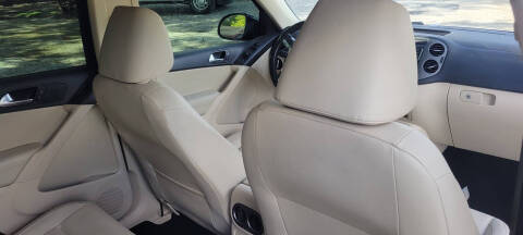 2017 Volkswagen Tiguan 2.0T Limited S