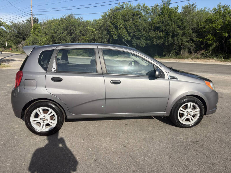 2011 Chevrolet Aveo Aveo5 LT