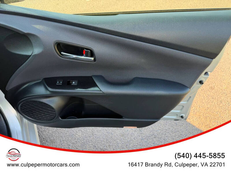 2016 Toyota Prius Two