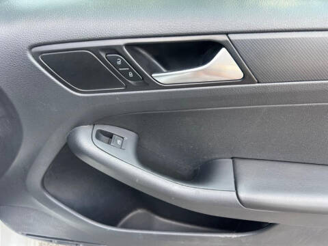 2015 Volkswagen Jetta