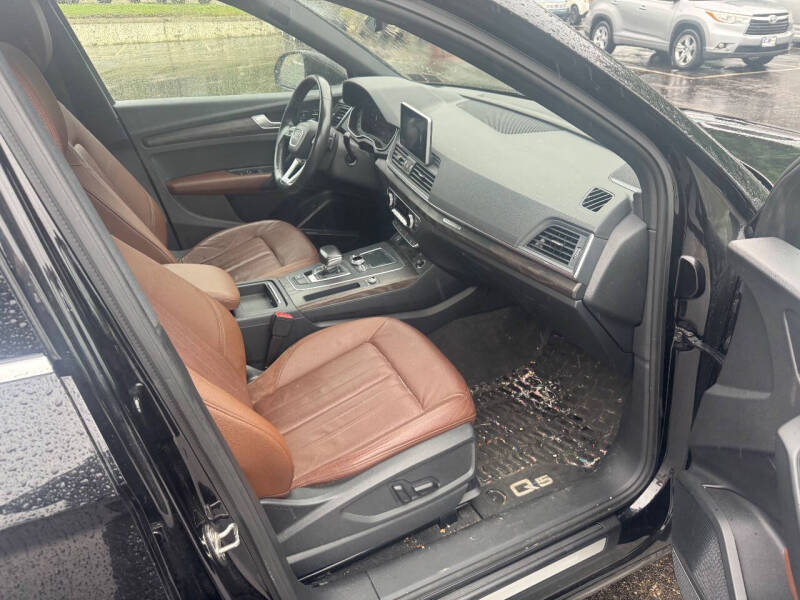 2018 Audi Q5 2.0T quattro Premium Plus