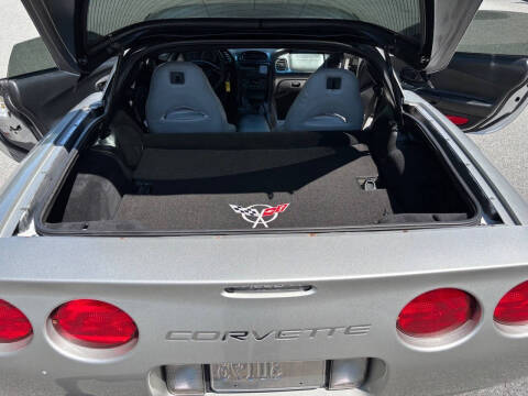 2004 Chevrolet Corvette