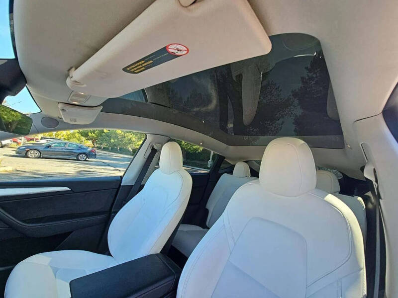 2022 Tesla Model Y Long Range