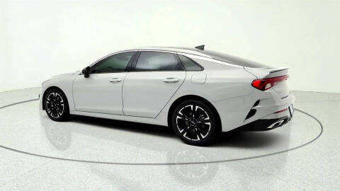 2022 Kia K5