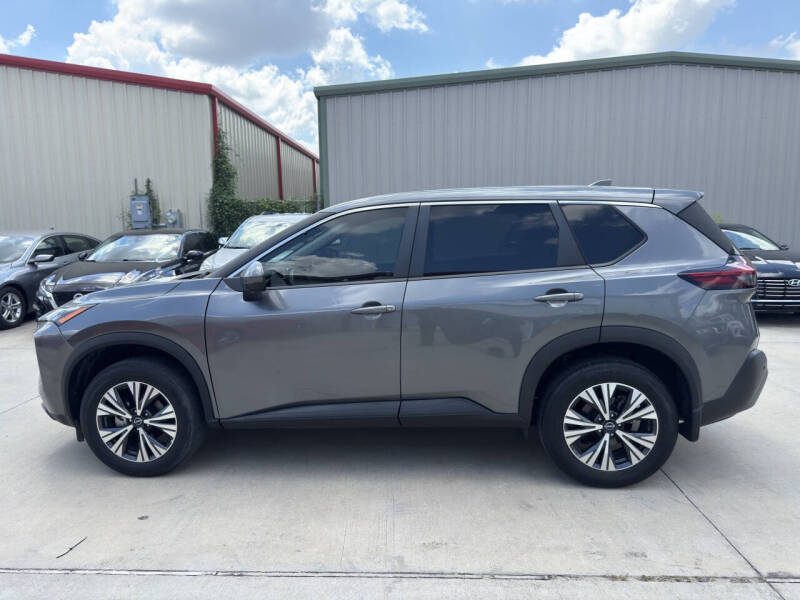 2022 Nissan Rogue SV