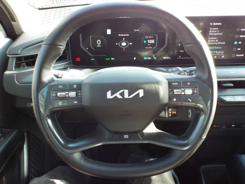 2024 Kia EV9 Light Long Range