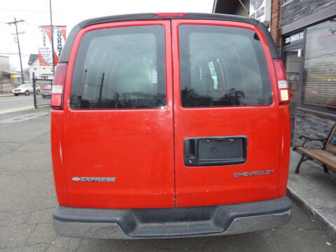 2004 Chevrolet Express 3500