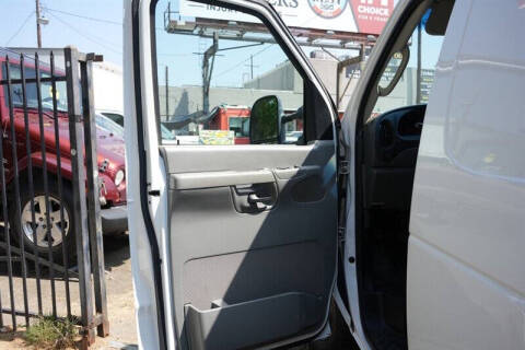 2006 Ford E-Series E-350 SD