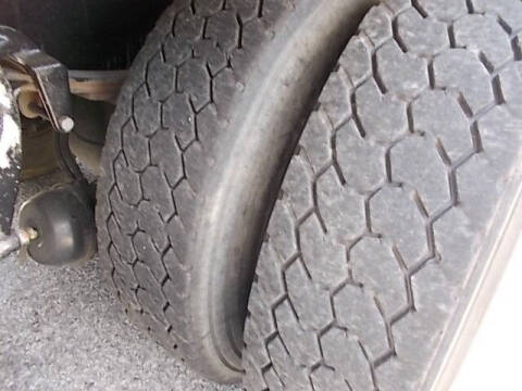 2005 Freightliner Columbia 112