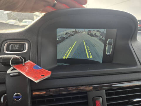 2015 Volvo XC70 T6 Platinum