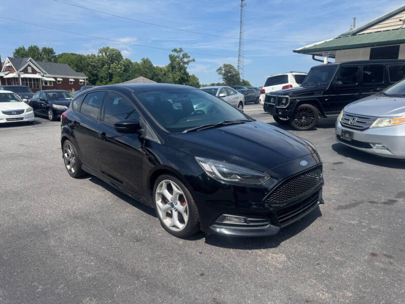 2017 Ford Focus ST