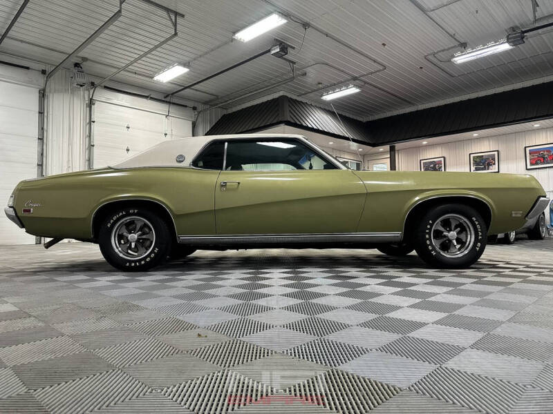 1969 Mercury Cougar