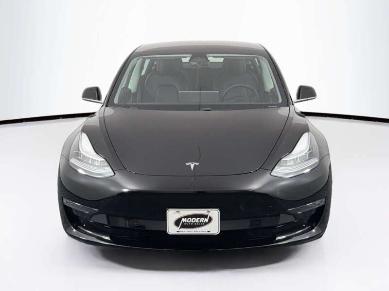 2019 Tesla Model 3 Standard Range Plus