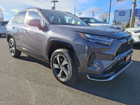 2025 Toyota RAV4 Plug-in Hybrid SE