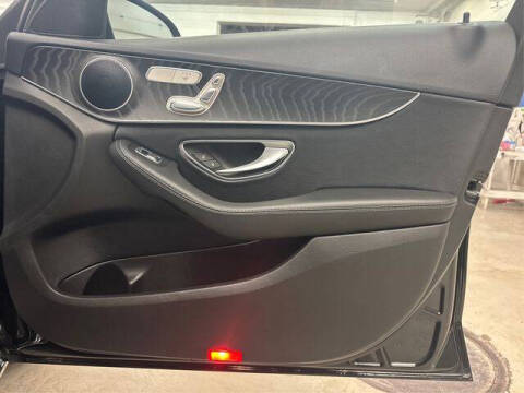 2016 Mercedes-Benz C-Class