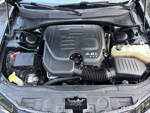 2021 Chrysler 300 Touring