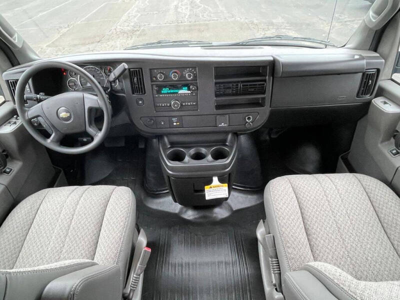 2026 Chevrolet Express 2500