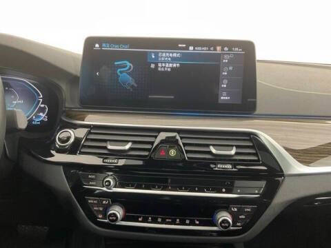 2021 BMW 5 Series 530e