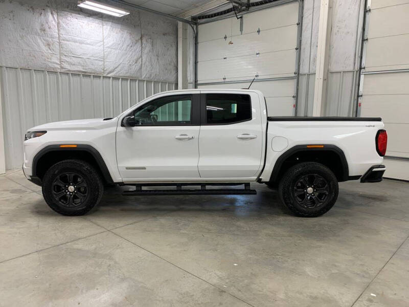 2024 GMC Canyon Elevation