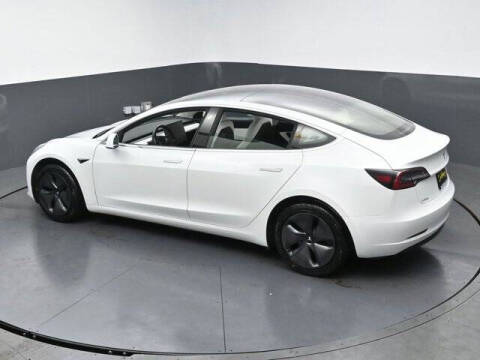 2019 Tesla Model 3 Standard Range Plus