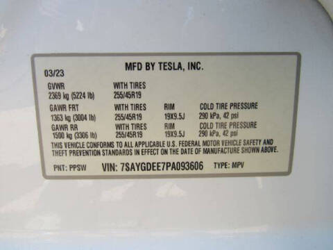 2023 Tesla Model Y Long Range