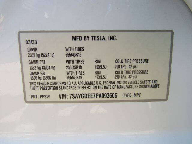 2023 Tesla Model Y Long Range