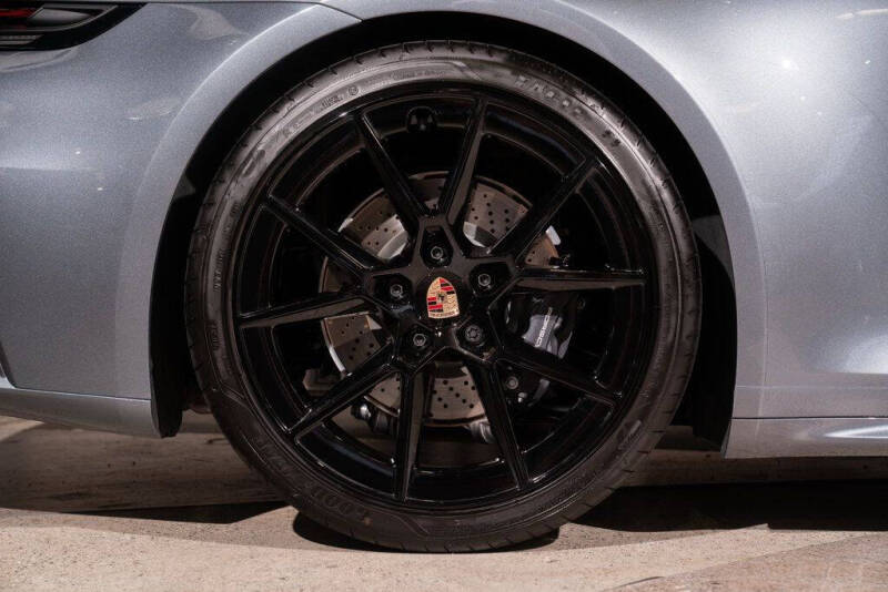 2026 Porsche 911 Carrera T