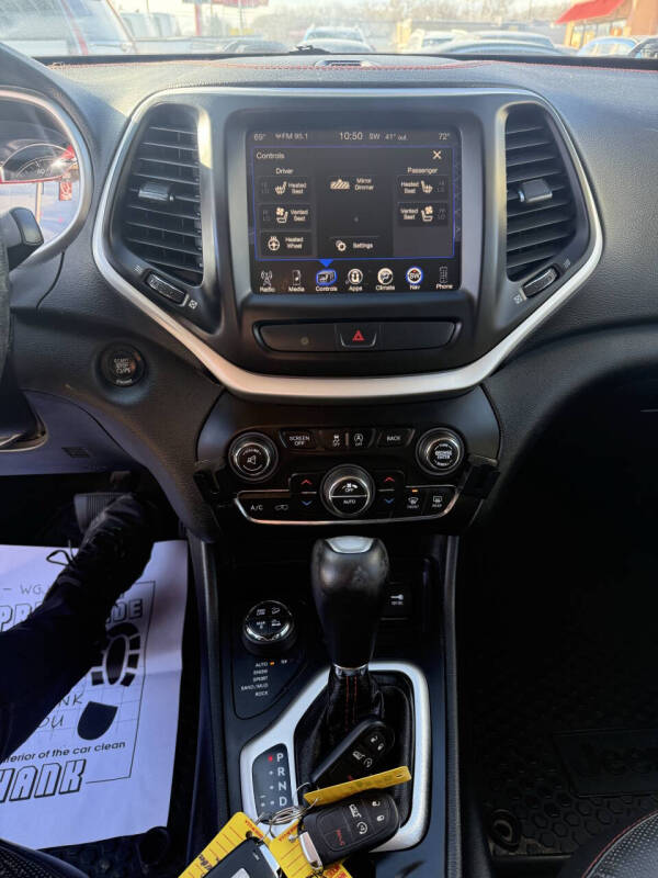 2015 Jeep Cherokee Trailhawk