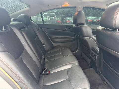 2013 Nissan Maxima