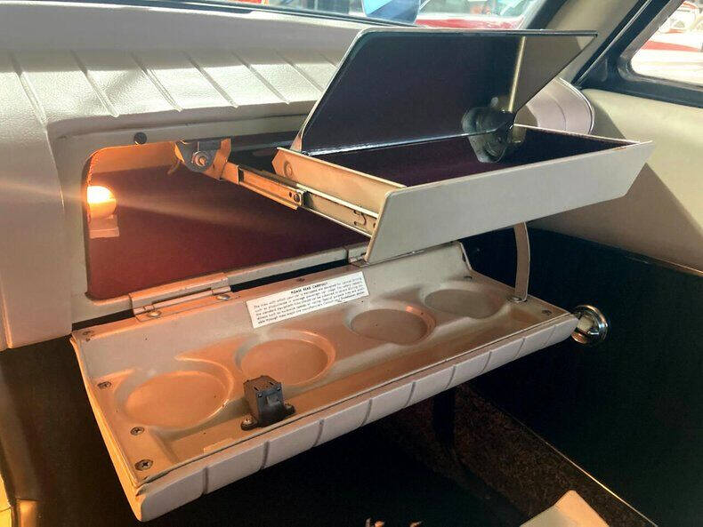 1963 Studebaker Avanti