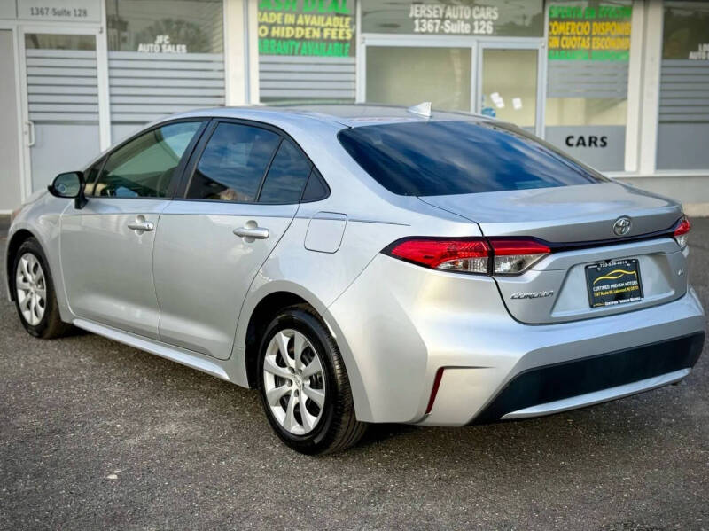 2020 Toyota Corolla LE