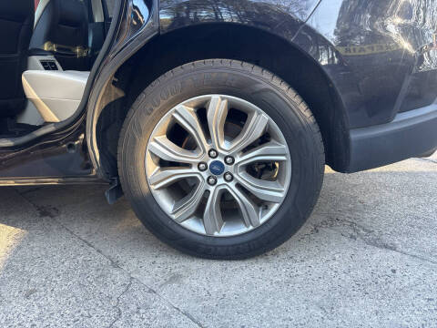 2019 Ford Edge Titanium