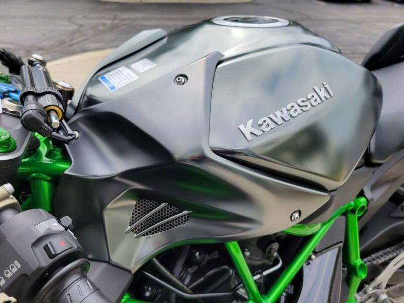 2025 Kawasaki Ninja H2 Carbon ABS
