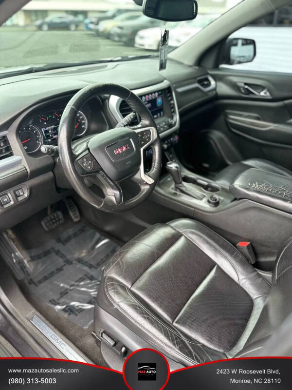 2017 GMC Acadia SLT-1