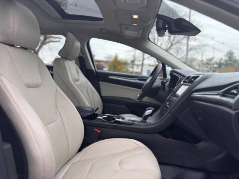 2016 Ford Fusion Energi Titanium