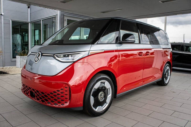 2025 Volkswagen ID. Buzz Pro S Plus