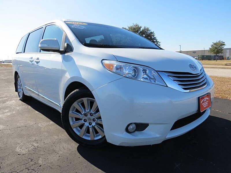 2013 Toyota Sienna Limited 7-Passenger